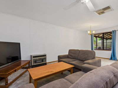 2 Saddler Court, Onkaparinga Hills