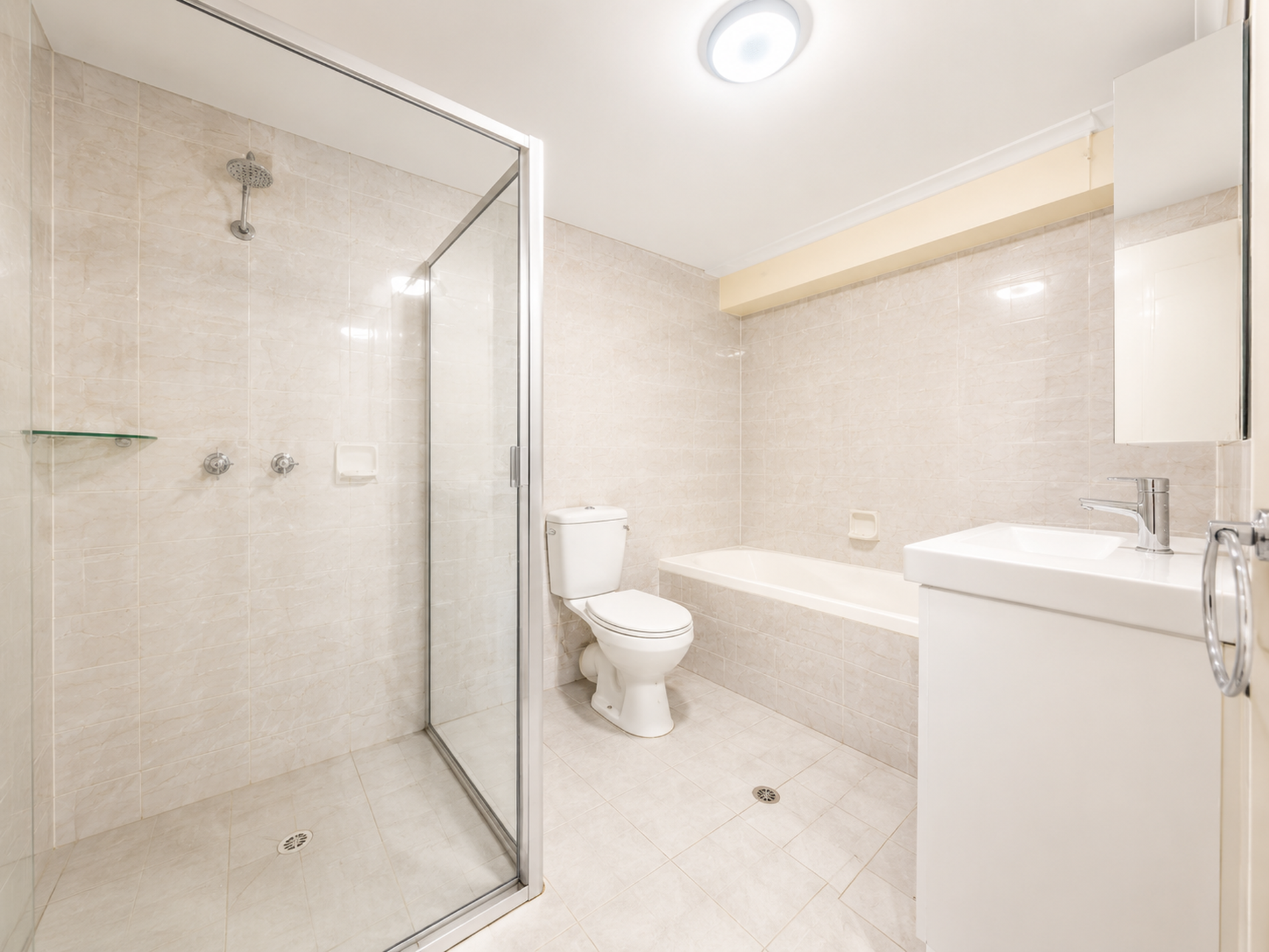 19/181 Hawkesbury Road, Westmead