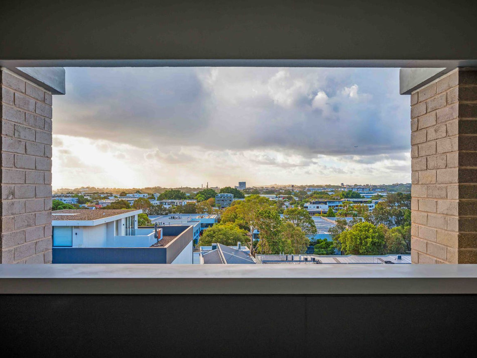 12 Rothschild Avenue, Rosebery
