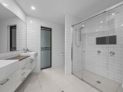 72 Straker Drive, Cooroy