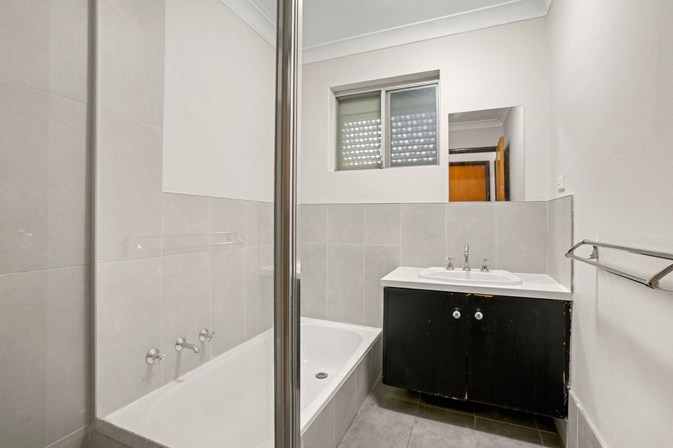 6 Breaden Drive, Cooloongup