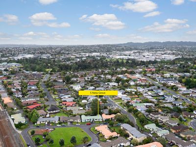 5 Neta Grove, Henderson