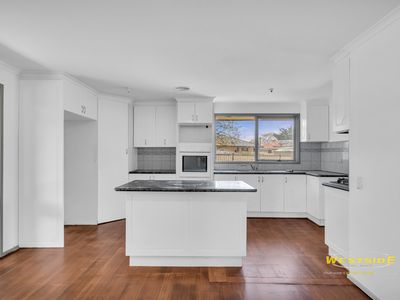 4 Kent Court, Deer Park