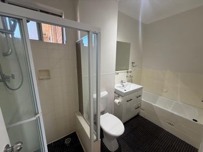 6 / 26A Wolli creek Road, Banksia