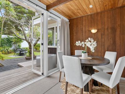 55 Hillcrest Avenue, Hillcrest