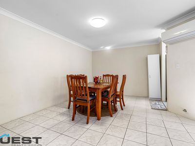 15 / 8 Weigand Avenue, Bankstown