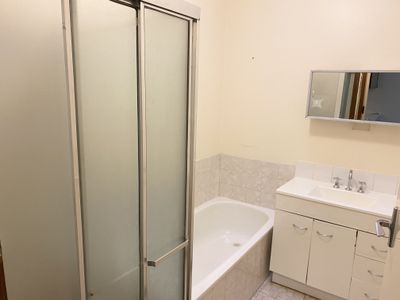2 / 51 Morris Road, Hoppers Crossing
