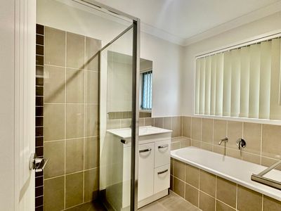 1 / 22 Berry Street, Caboolture South