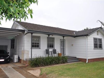 3 Scrivener  Street, Forbes