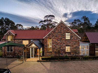 15 Travellers Drive, Travellers Rest
