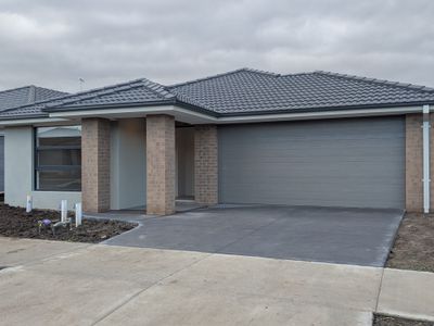 8 Paley Circuit, Mount Duneed