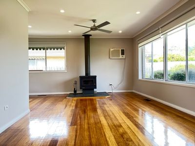 73 Geoffrey Drive, Kilsyth