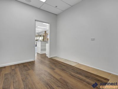 Shop 13 / 9 Shillington Place, Wishart