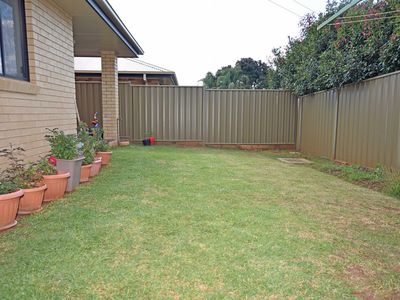 8A & 8B Thornett Place, Dubbo