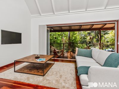 11 Waranga Crescent, Burringbar