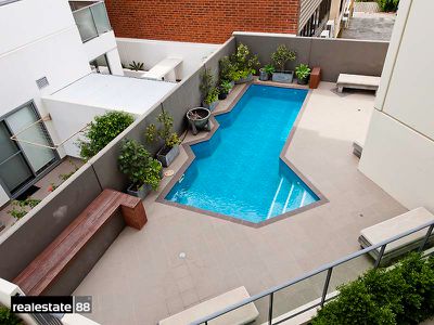7  /  990 Wellington Street, West Perth