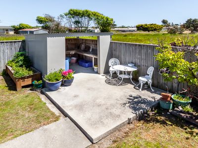 60 Nash Parade, Foxton Beach