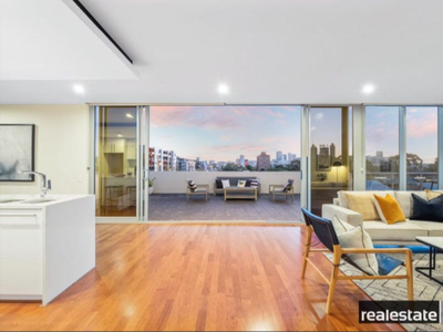 13 / 337 Lord Street, Highgate