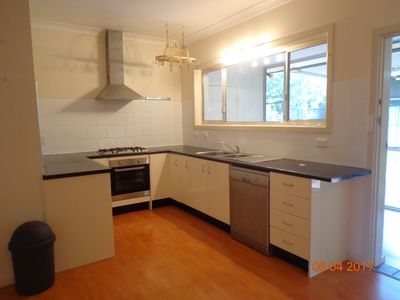 9 Wyuna Ave, Dubbo