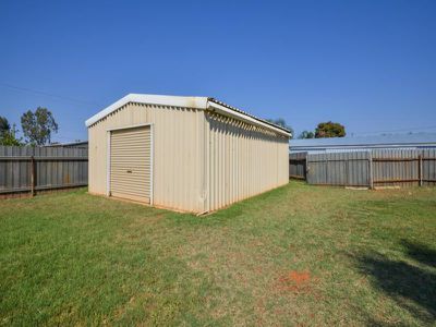 14 Moss Street, Kalgoorlie