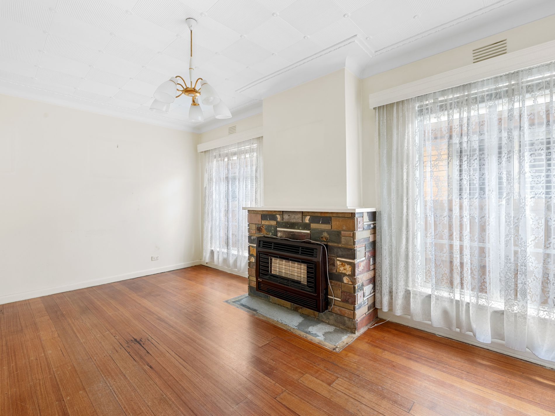 40 Vernon Street, South Kingsville