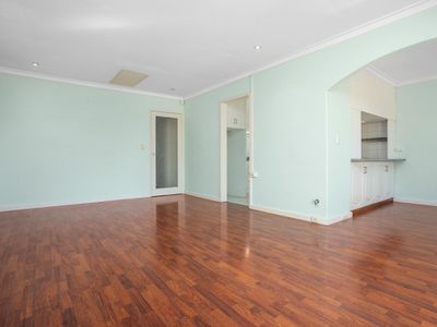 72A Corinthian Road West, Shelley