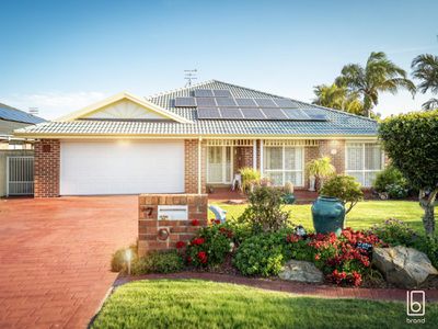 7 Tomaree Crescent, Woongarrah