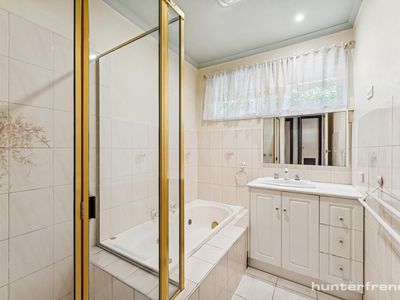 40 Hook Street, Altona Meadows