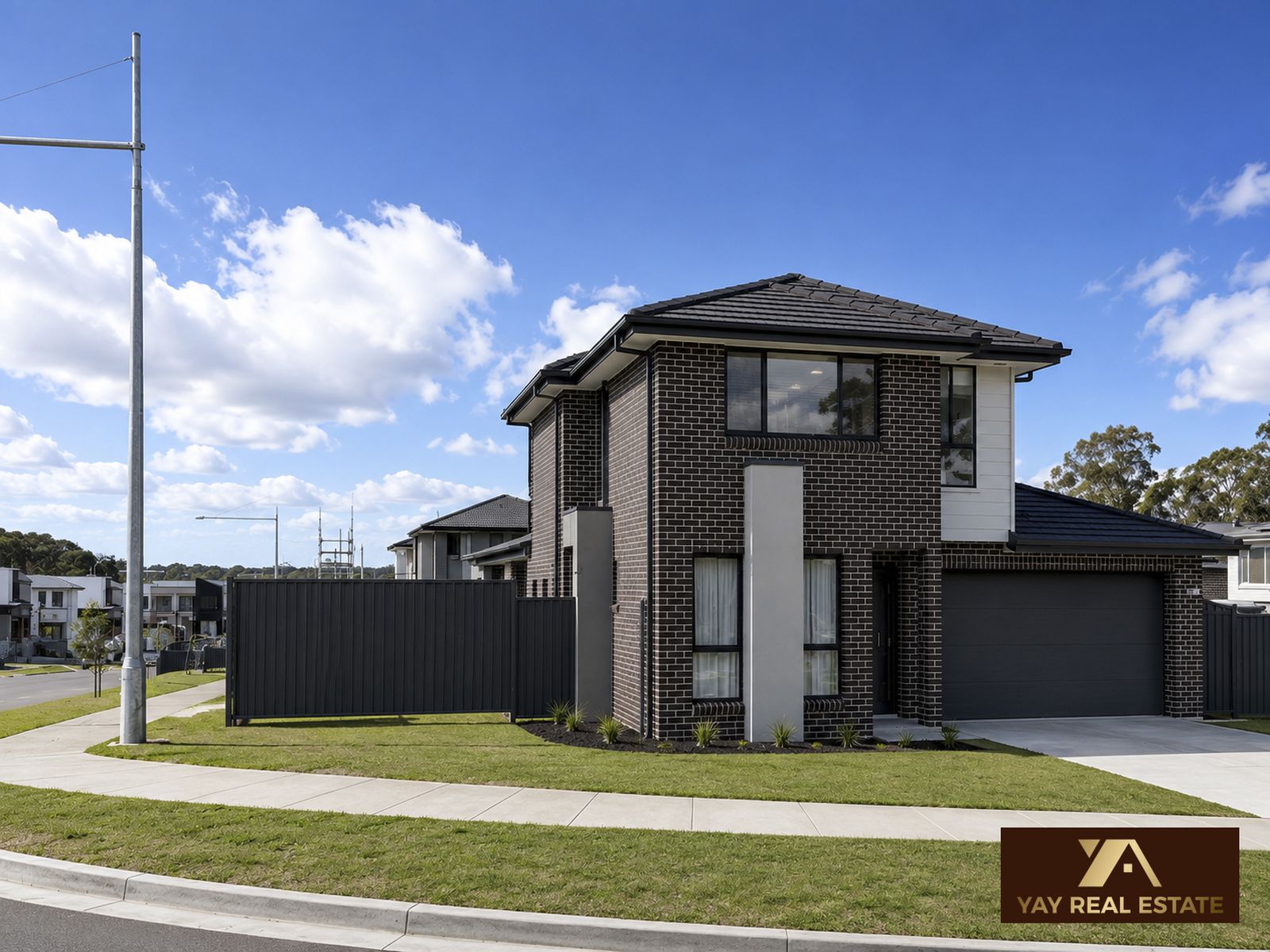 120 Ridge Square, LEPPINGTON