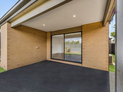 10 Coral Street, Cobblebank