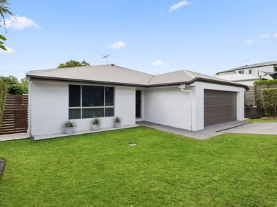 11 Lachlan Drive, Wakerley