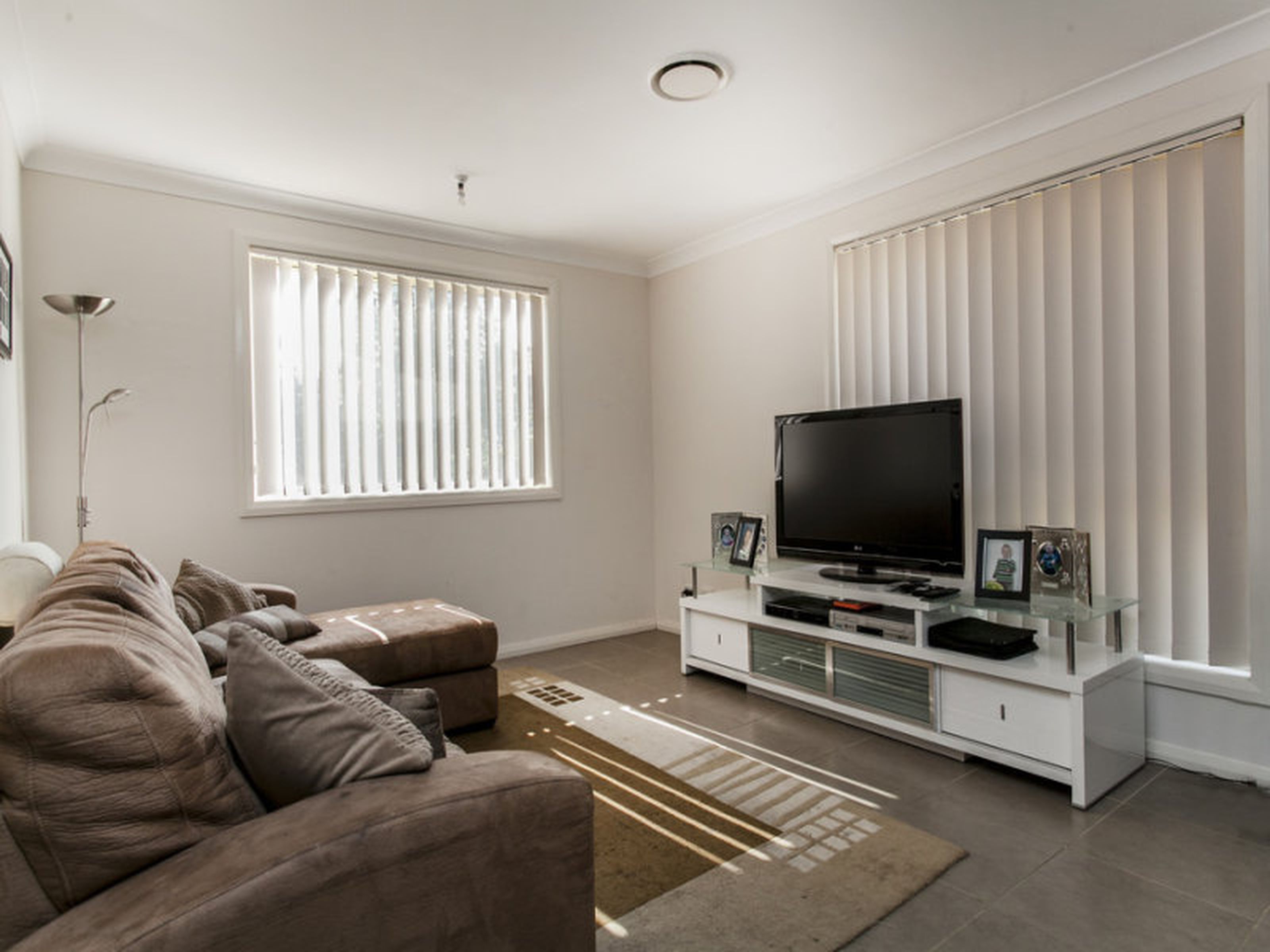 15B Tarrabundi Drive, GLENMORE PARK