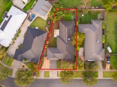 5 Glebe Drive, Sale