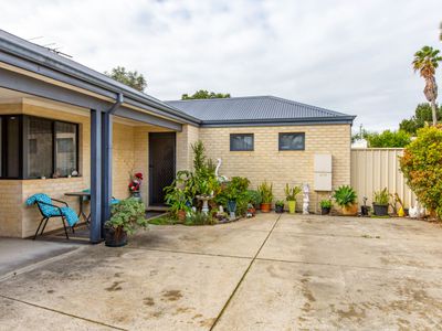 2 / 62 Winton Street, Carey Park