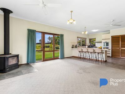 3932 Harmony Way, Harcourt North