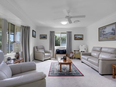 7 Coolabah Close, Tea Gardens