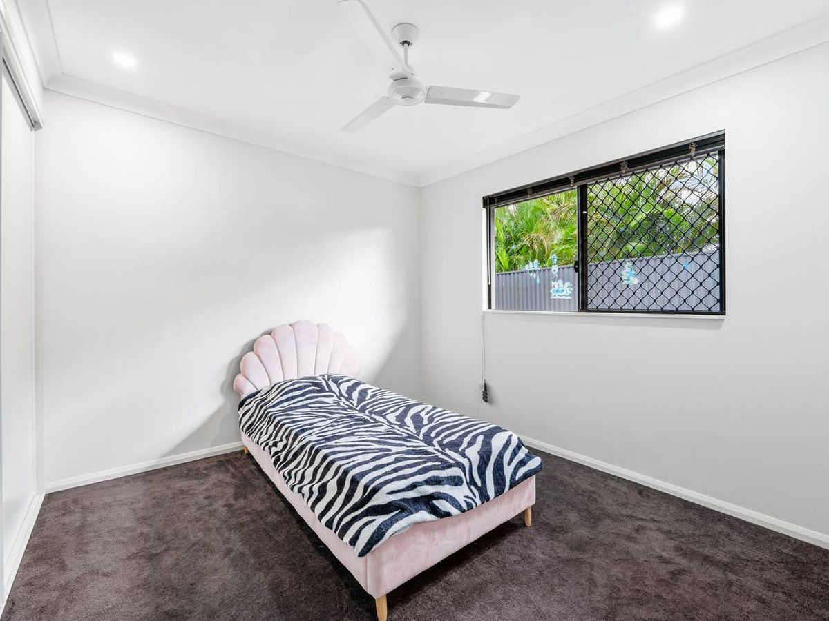 30 Lavender Crescent, Atherton