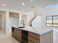 10 Harrier Street, Rochedale