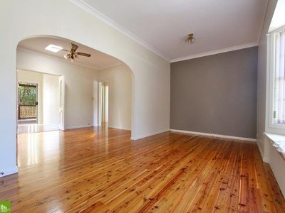 9 Marchant  Cres, Mount Warrigal