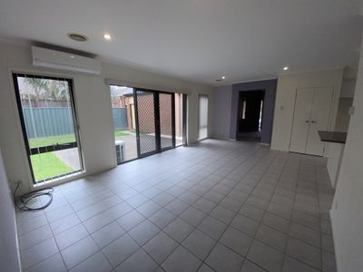 6 Secret Garden Way, Tarneit