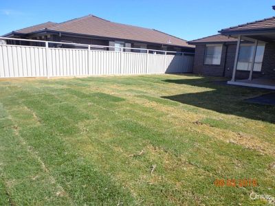 2 Wollomobi Drive, Dubbo