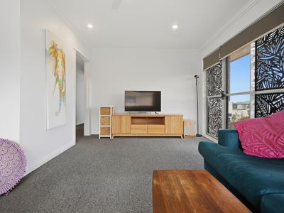 17 Parish Crescent, George Town