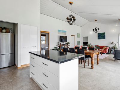 15 Pine Lodge Road, Glen Huon