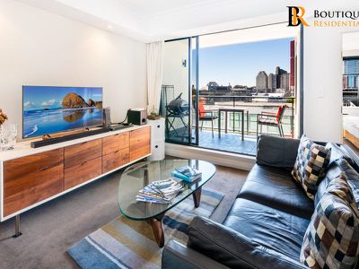 B404 / 24-26 Point Street, Pyrmont