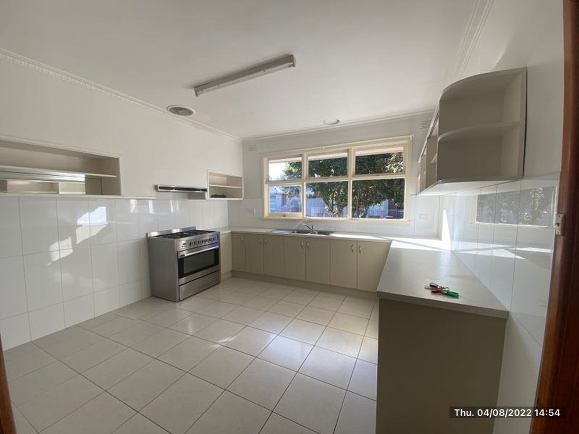 1 / 140 Vines Road, Hamlyn Heights