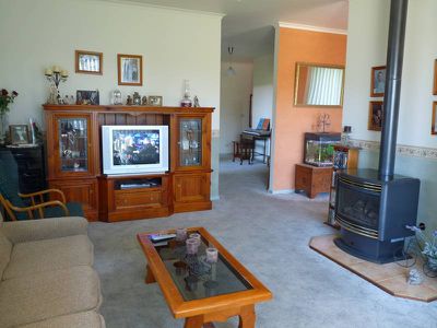 5 Clover Court, Horsham