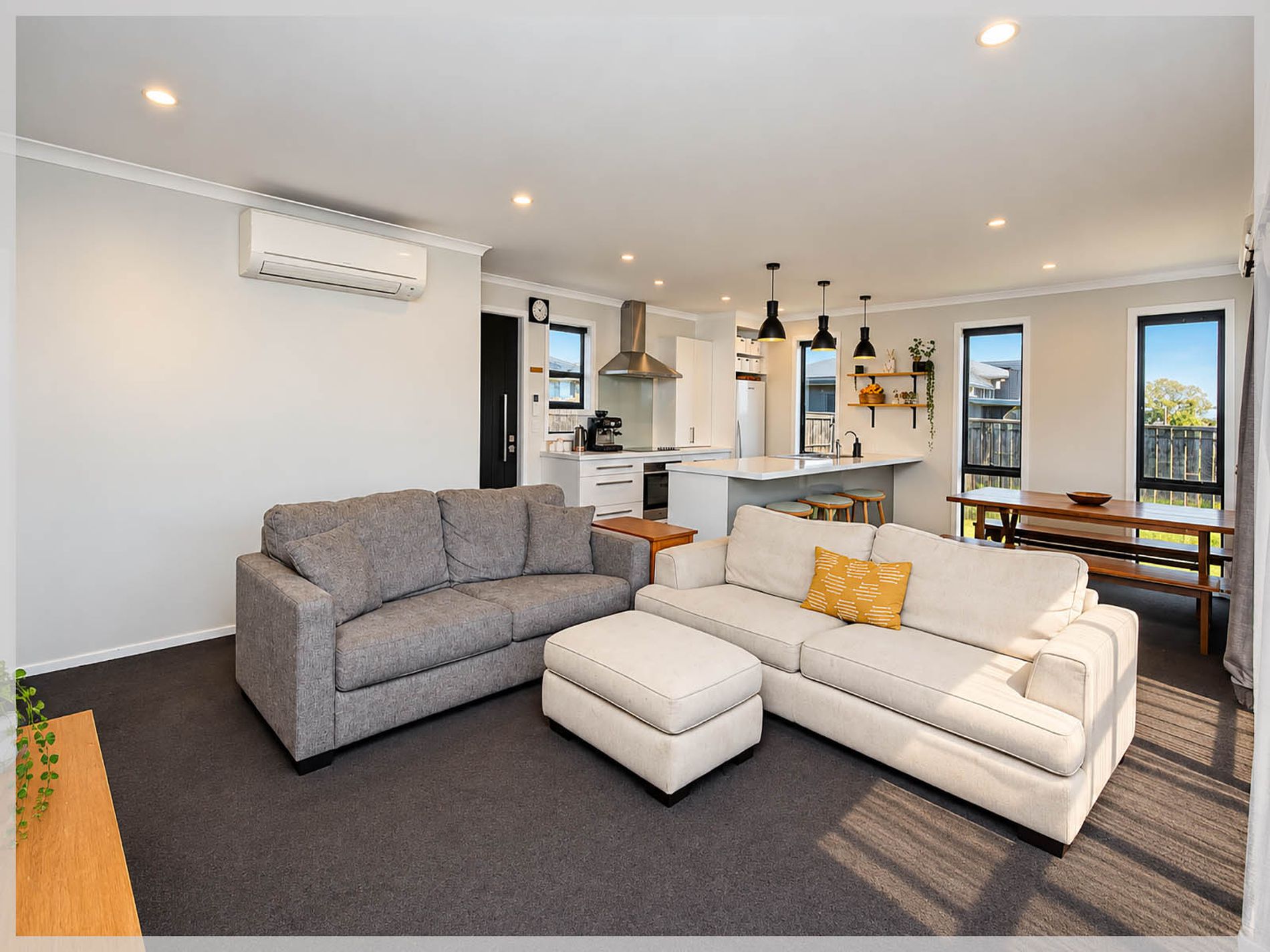16 Story Street, Foxton Beach