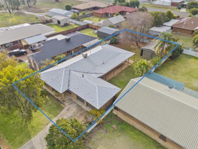 18 Burke Street, Finley