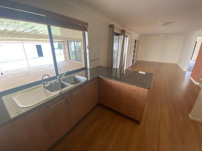 32 Hillview Parade, Kingaroy