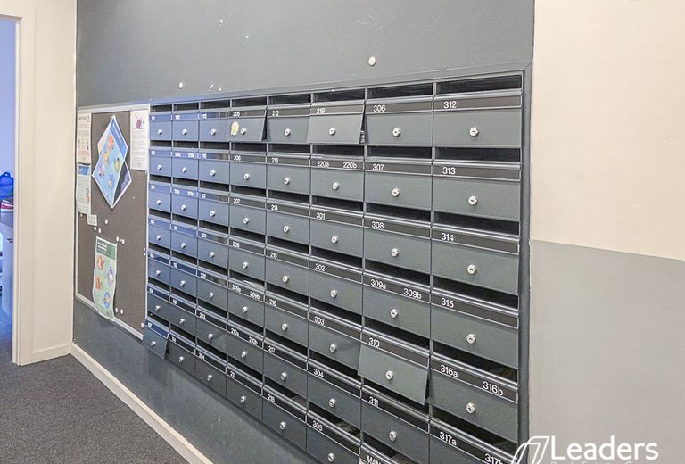 310 / 141 WAVERLEY ROAD, Malvern East